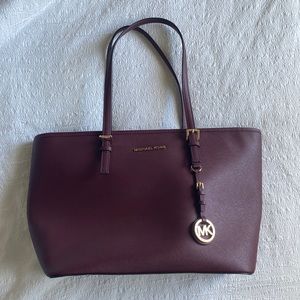Michael Kors tote- make an offer!